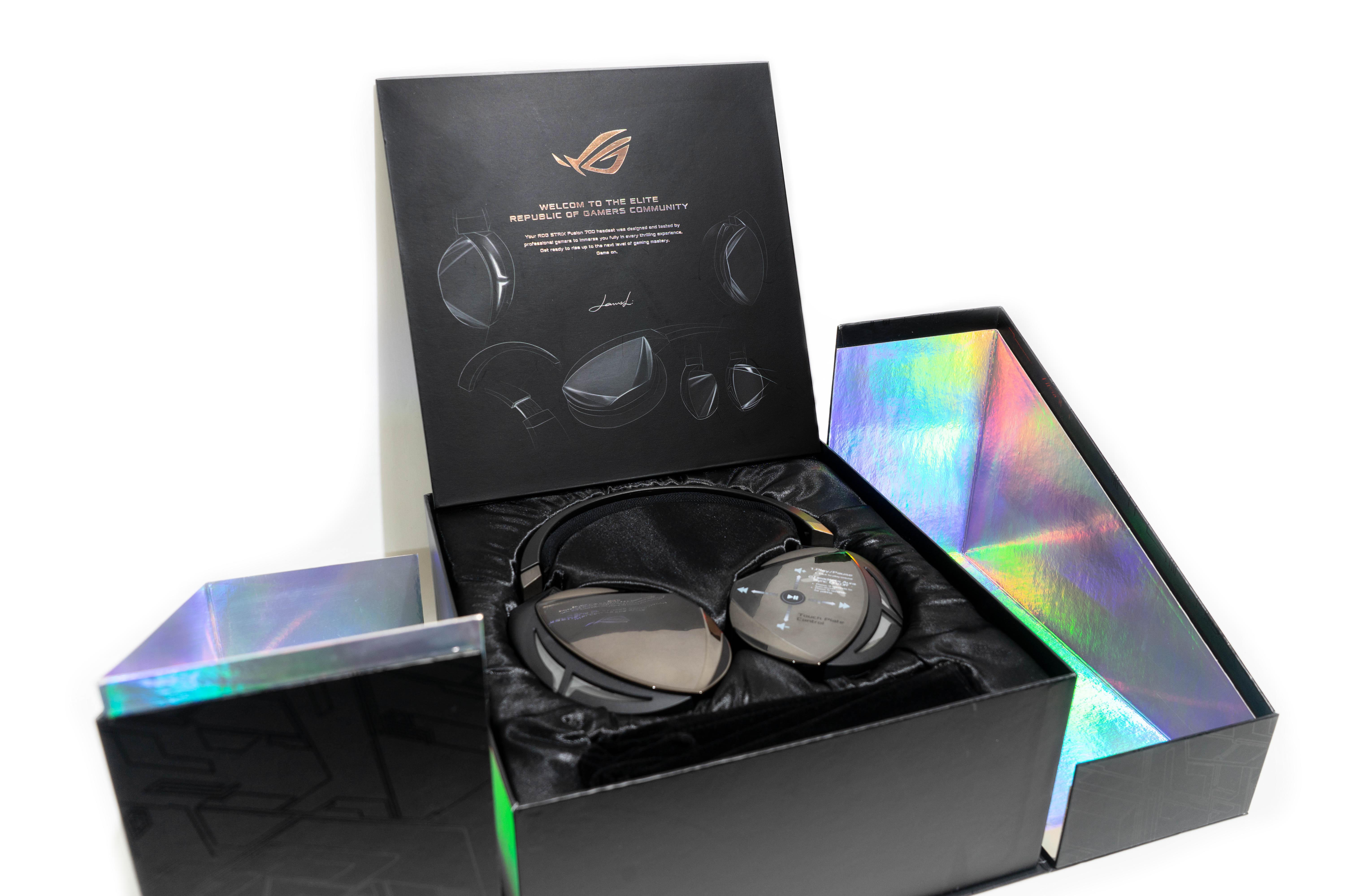 Walking Into A Virtual World Asus Rog Strix Fusion 700 Gaming Headset Review Epic Pc