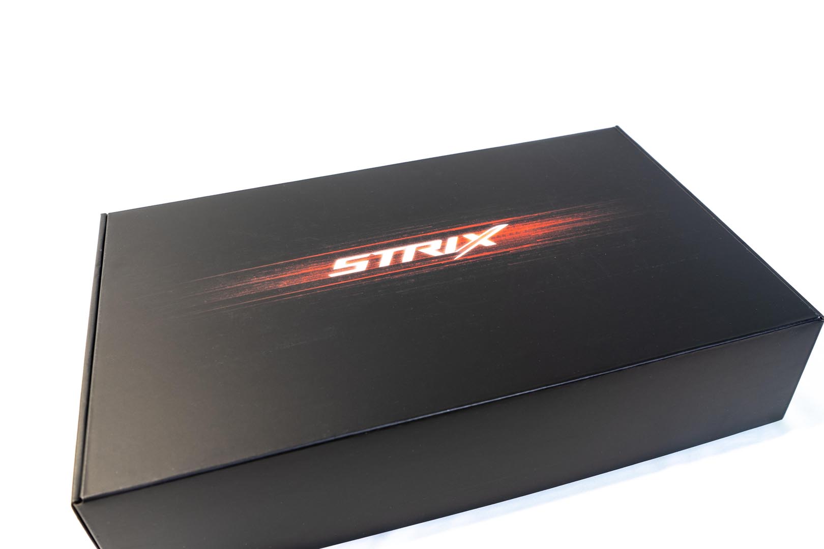 MAXIMISE THE ROG POWER! ASUS ROG STRIX RTX 2080TI O11G REVIEW | EPIC PC