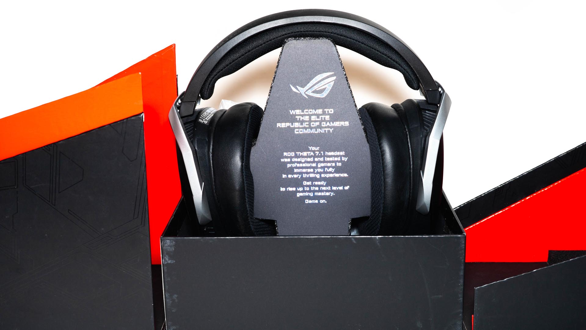 SUPERIOR 7.1 SURROUND! ROG THETA 7.1 HEADSET UNBOXING & REVIEW